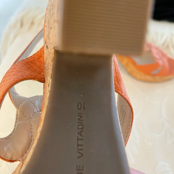 Adrienne Vittadini orange leather sandals - Picture 7 of 9